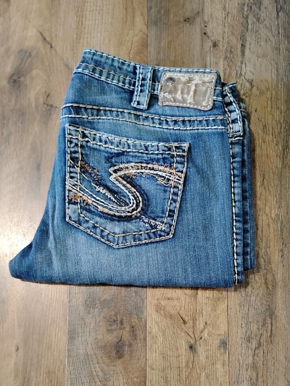 Silver Jeans Akio Boot Cut Jeans Women's Size: 30/33